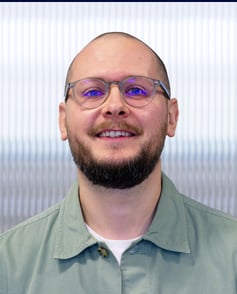 A headshot of Dale Foster